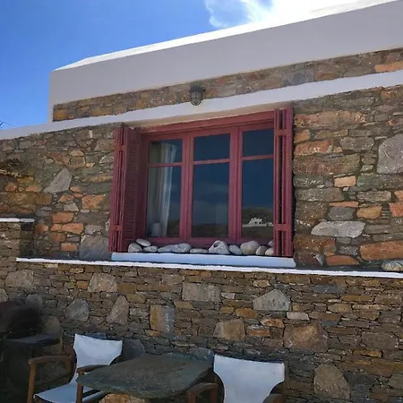 Themonia Traditional Feriehus